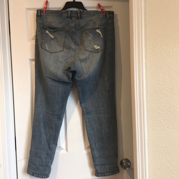 Distressed Skinny Jeans - Picture 2 of 2